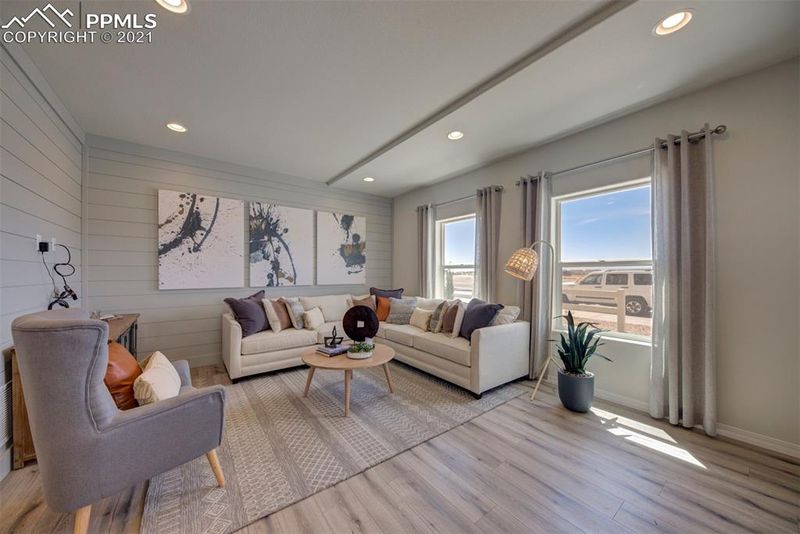 7872 Melvern Grv, Colorado Springs, CO 80924