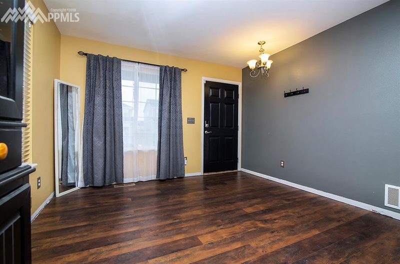 7880 Parsonage Ln, Colorado Springs, CO 80951