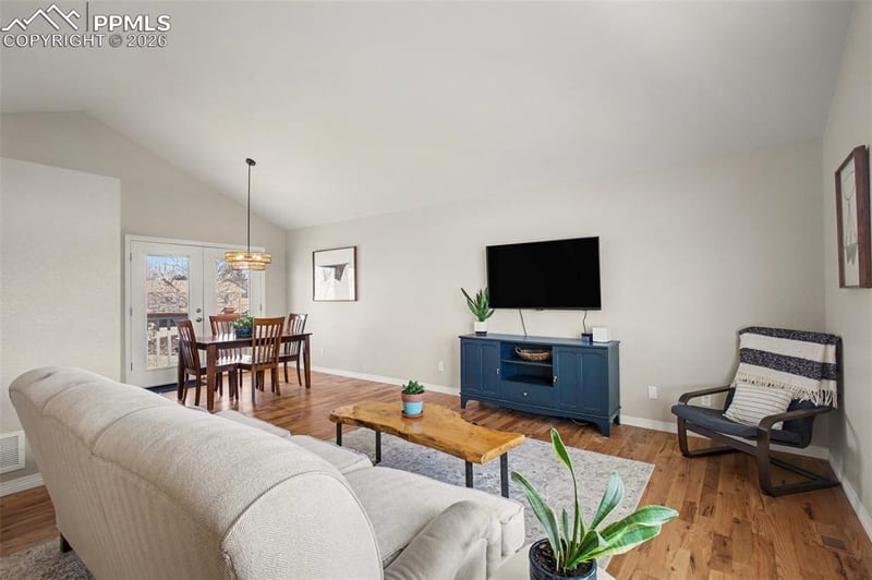 7885 Lindsey Dr, Colorado Springs, CO 80920