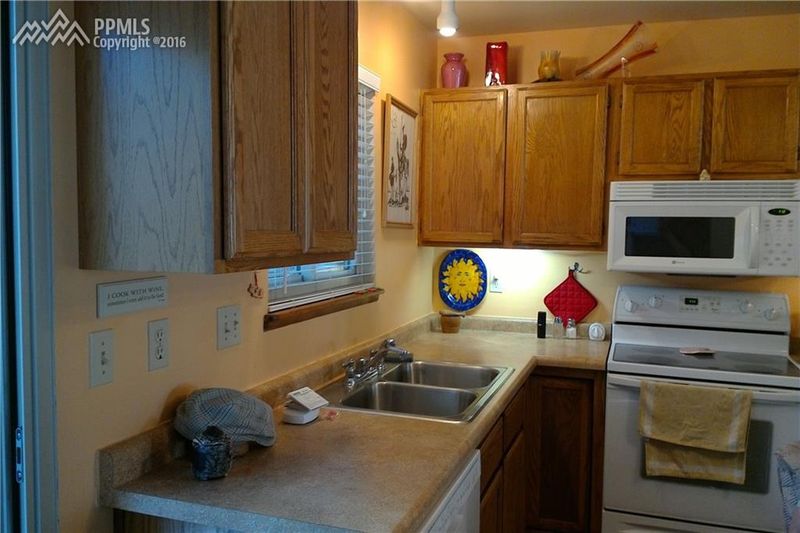 789 Alexander Rd #C, Colorado Springs, CO 80909