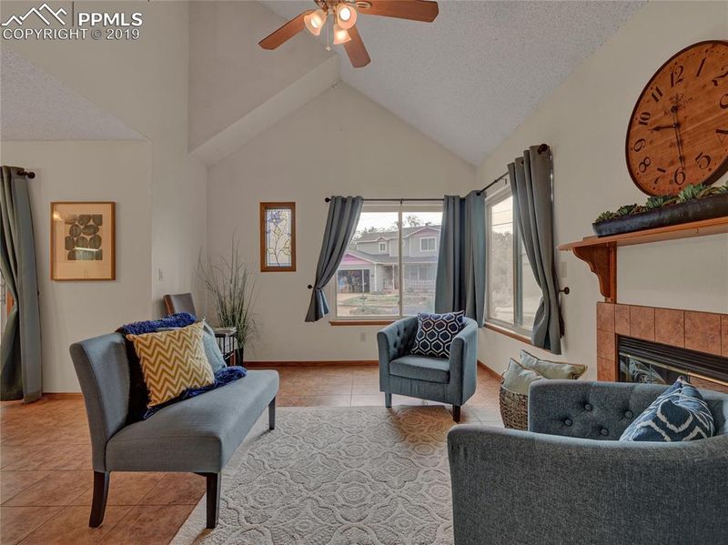 79 Crystal Park Rd #B, Manitou Springs, CO 80829