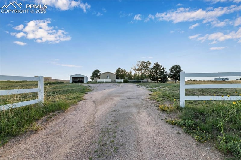 790 Antelope Dr, Calhan, CO 80808