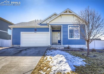 7901 Whistlestop Ln, Fountain, CO 80817