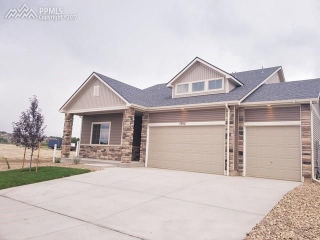 7902 Whistlestop Ln, Fountain, CO 80917
