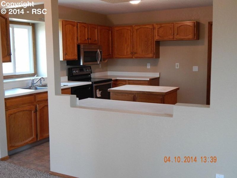 7920 Moundsview Dr, Colorado Springs, CO 80920