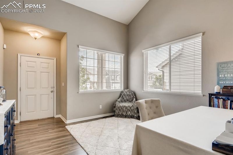 7923 Parsonage Ln, Colorado Springs, CO 80951