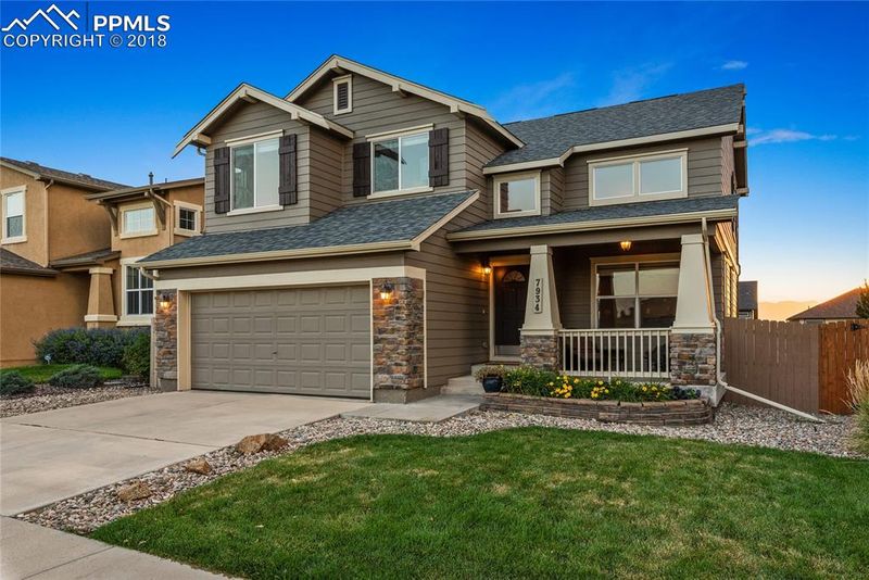 7934 Hunter Peak Trl, Colorado Springs, CO 80924