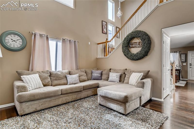 7934 Parsonage Ln, Colorado Springs, CO 80951