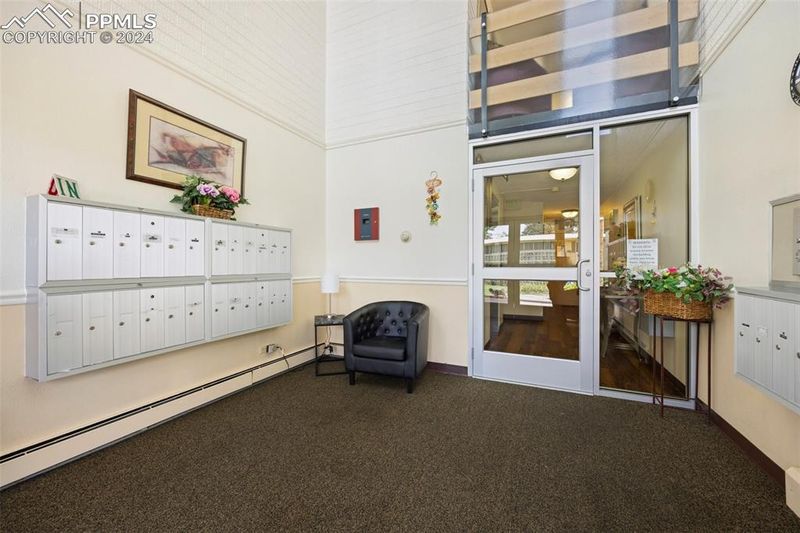 795 S Alton Way #10D, Denver, CO 80247