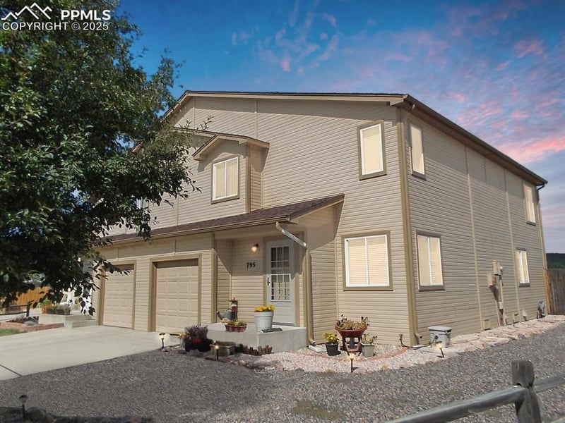 795 Century Ln, Monument, CO 80132