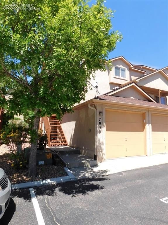 7950 Antelope Valley Point, Colorado Springs, CO 80920