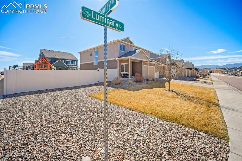 7953 Luminary Ln, Fountain, CO 80817