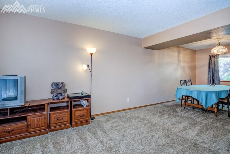 7970 Interlaken Dr, Colorado Springs, CO 80920