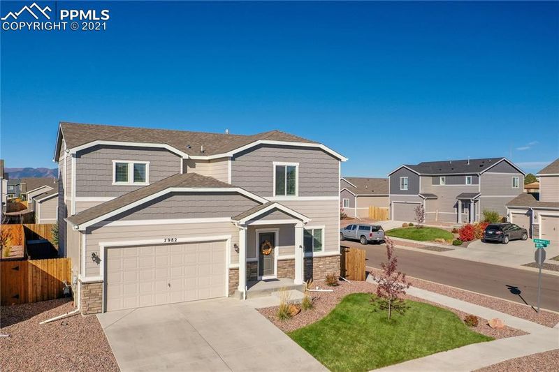 7982 Dry Willow Way, Colorado Springs, CO 80908