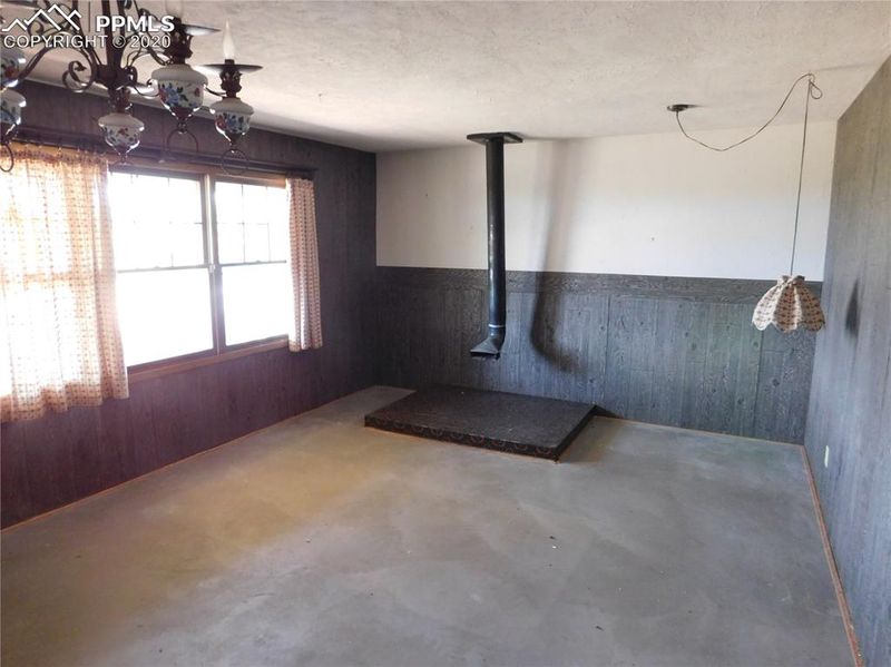 7985 Burgess Rd, Colorado Springs, CO 80908