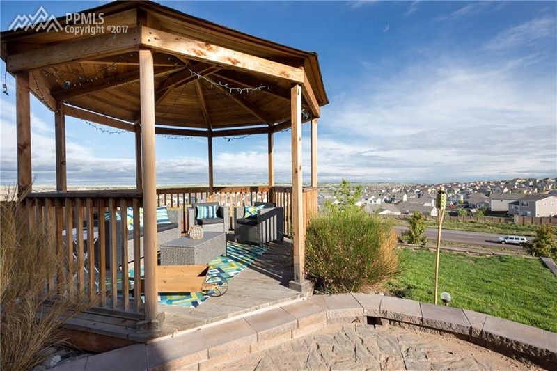 7994 Pinfeather Dr, Colorado Springs, CO 80817