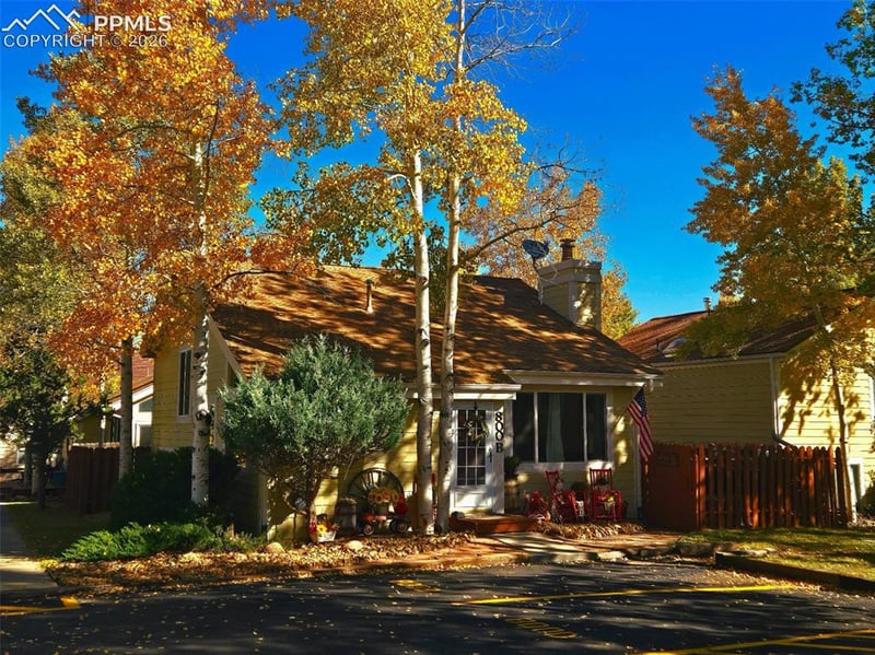 800 Columbine Village Dr #B, Woodland Park, CO 80863