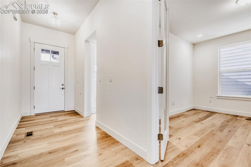 8006 Pennydale Dr, Colorado Springs, CO 80908