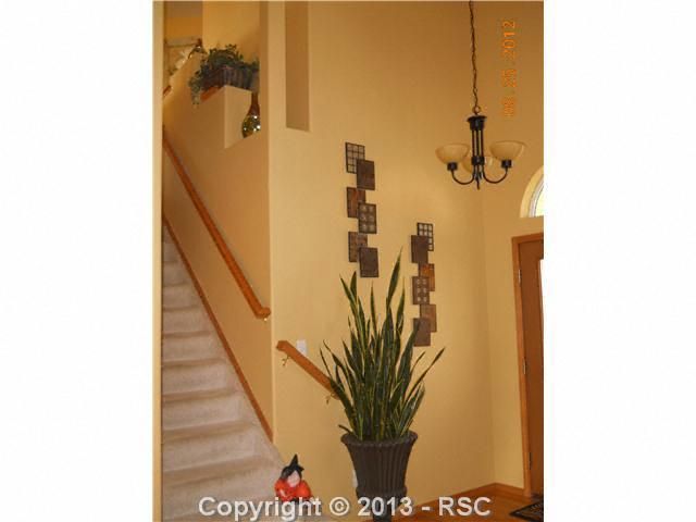 8007 Cooper River Dr, Colorado Springs, CO 80920