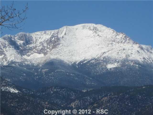 801 Panorama Dr, Colorado Springs, CO 80904