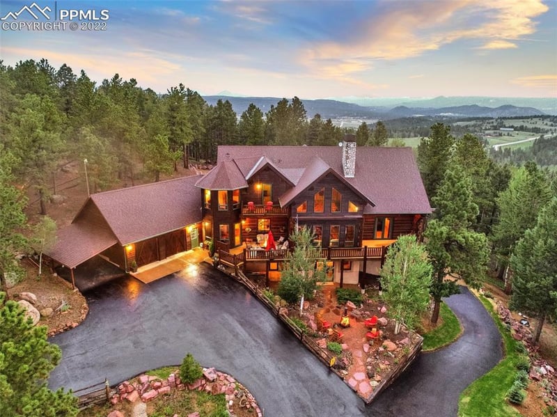 801 Winding Valley Dr, Woodland Park, CO 80863