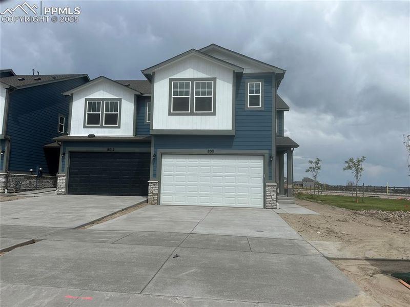 8011 Grey Bark Way, Colorado Springs, CO 80908