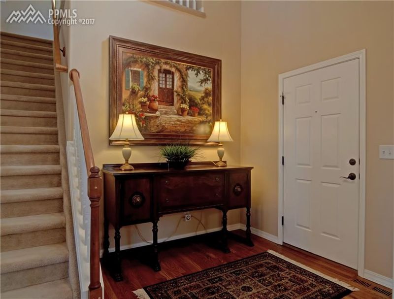 8014 Hunter Peak Trl, Colorado Springs, CO 80924