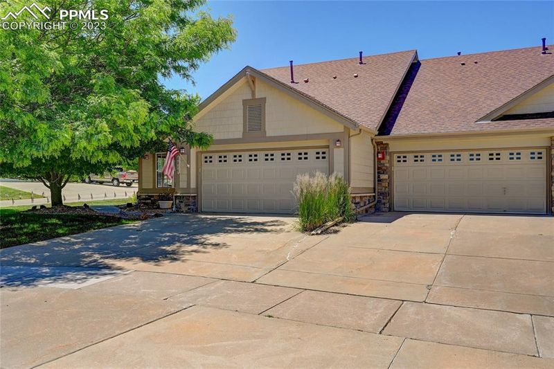 8019 S Algonquian Ct, Aurora, CO 80016