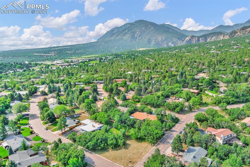 802 Libra Dr, Colorado Springs, CO 80906