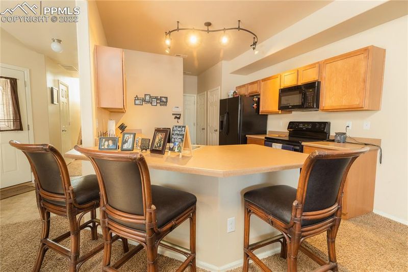 802 Red Thistle Vw, Colorado Springs, CO 80916