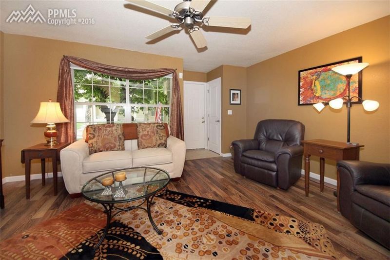 8021 Lexington Park Dr, Colorado Springs, CO 80920