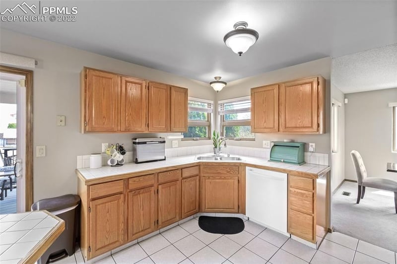 8025 Chancellor Dr, Colorado Springs, CO 80920