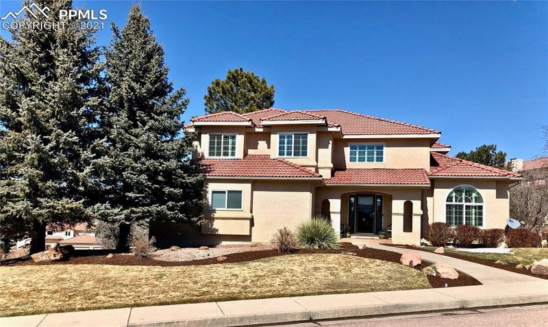 8025 Edgerton Ct, Colorado Springs, CO 80919