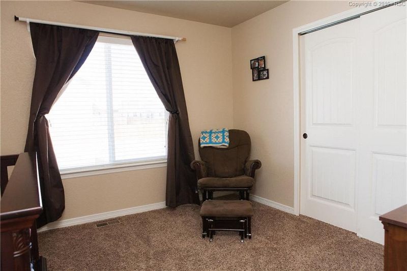 8028 Chasewood Loop, Colorado Springs, CO 80908
