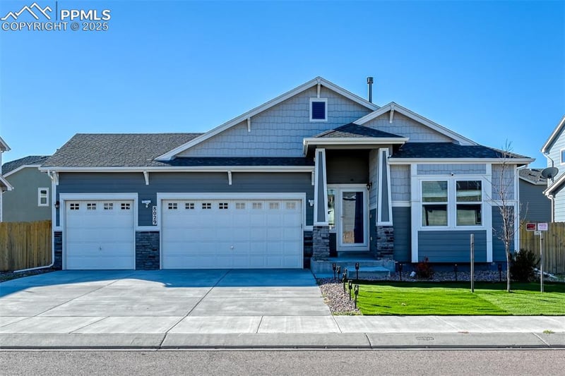 8029 Sandy Ct, Colorado Springs, CO 80939