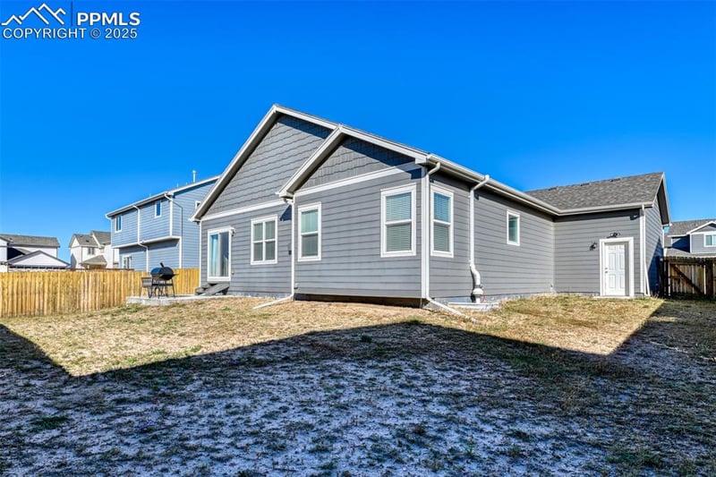 8029 Sandy Ct, Colorado Springs, CO 80939