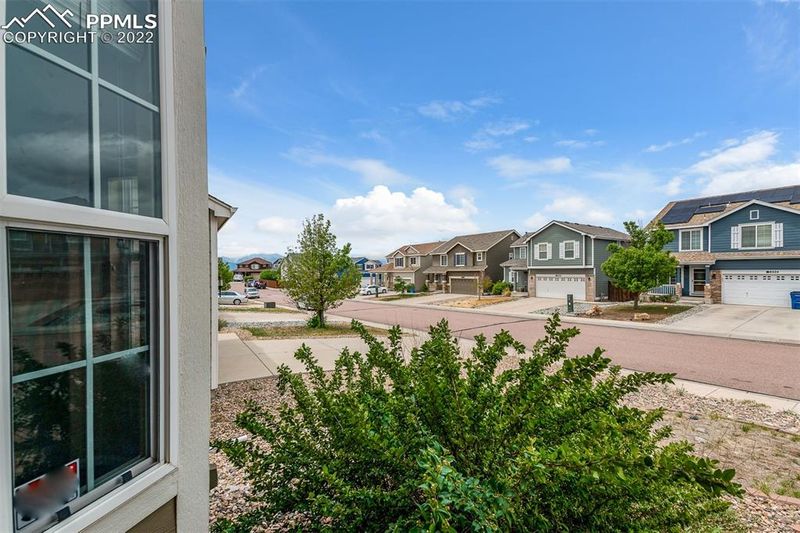 8031 Parsonage Ln, Colorado Springs, CO 80951