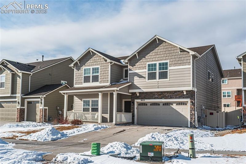 8032 Glory Dr, Colorado Springs, CO 80924