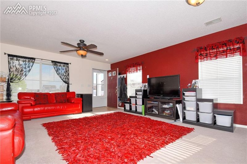8035 Campground Dr, Fountain, CO 80817