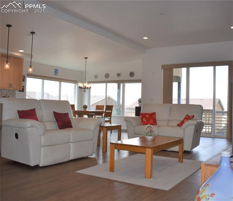 8036 Gilpin Peak Dr, Colorado Springs, CO 80924