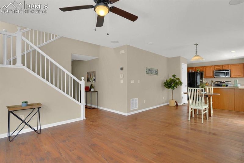 8037 Parsonage Ln, Colorado Springs, CO 80951