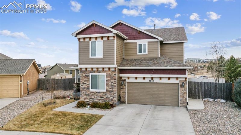 8038 Chasewood Loop, Colorado Springs, CO 80908