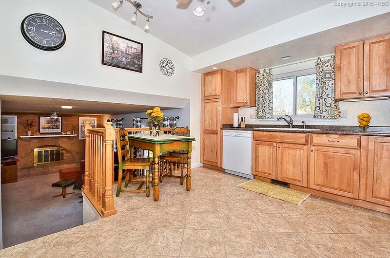 8038 Horizon Dr, Colorado Springs, CO 80920