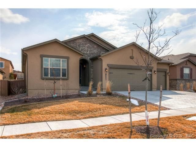 8041 Mount Hope Dr, Colorado Springs, CO 80924