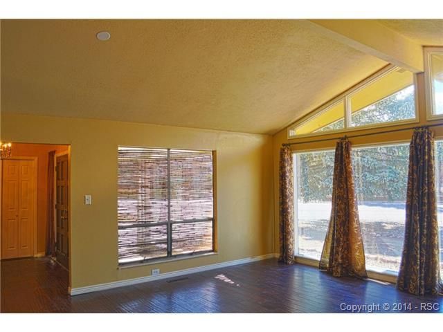 805 Hercules Pl, Colorado Springs, CO 80905