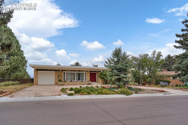 805 Orion Dr, Colorado Springs, CO 80906