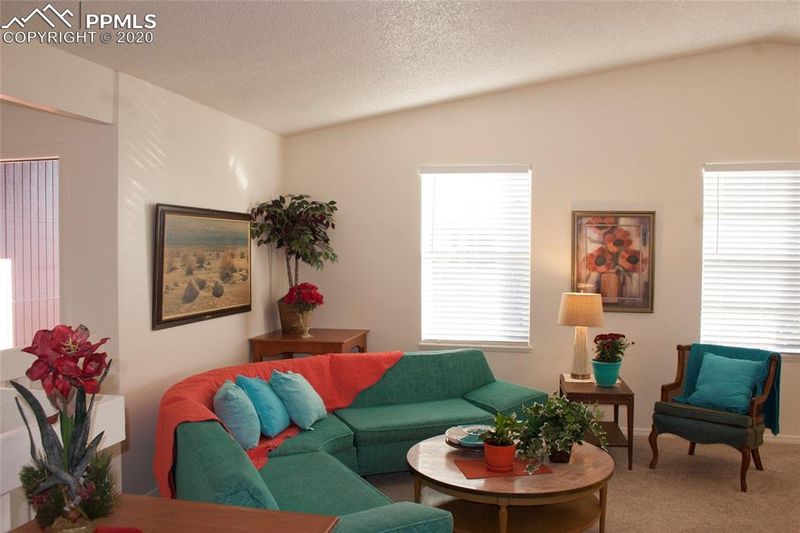 8050 Horizon Dr, Colorado Springs, CO 80920