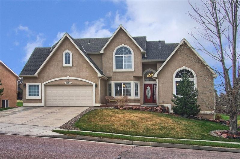8055 Orchard Path Rd, Colorado Springs, CO 80919
