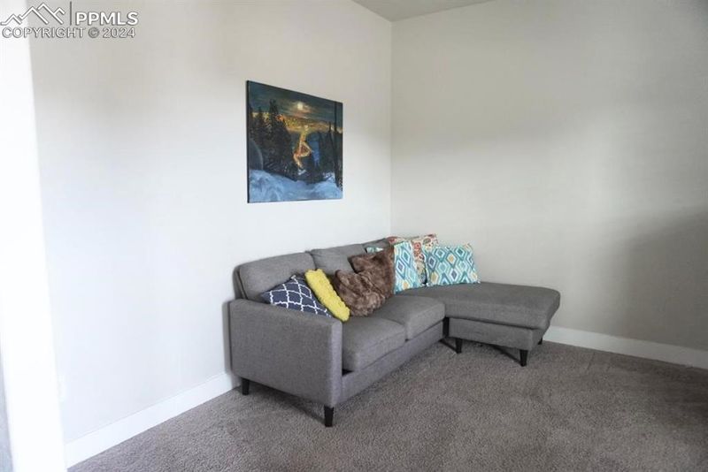 8060 Sandy Ct, Colorado Springs, CO 80939