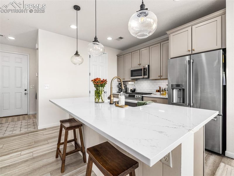 8069 Buffalo Horn Dr, Colorado Springs, CO 80925